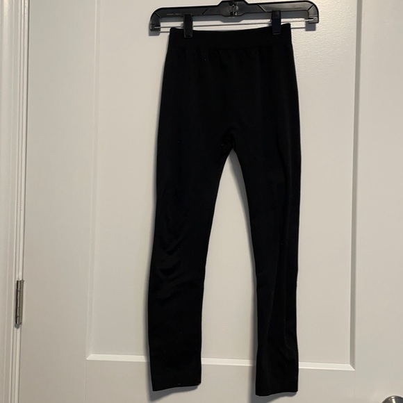 famous pink Other - Girls leggings. Size m/l. Good condition